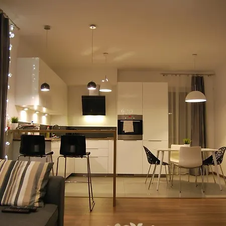 Magnolia Centrum - Free Parking Вроцлав