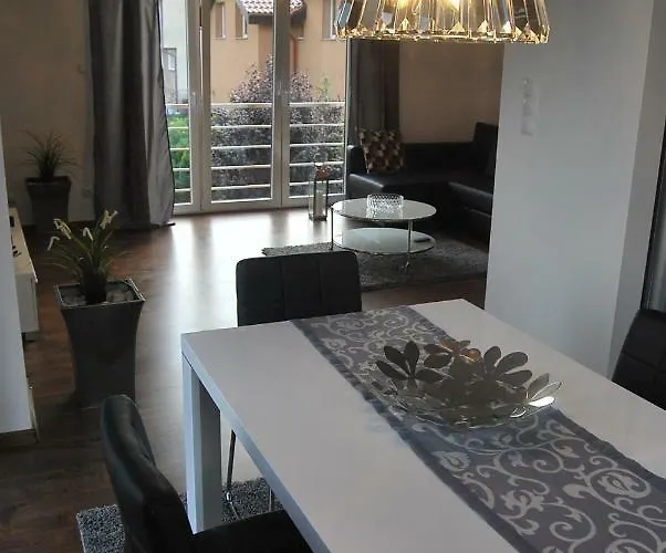 Magnolia Centrum - Free Parking Apartment